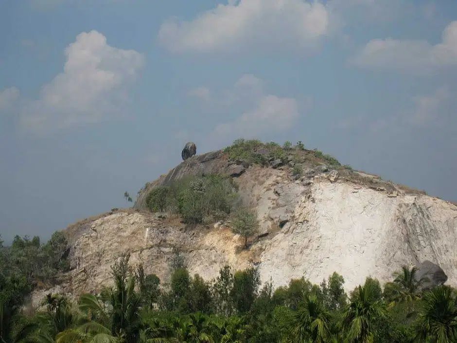 Scenic hill view from Kalpetta town in Kerala