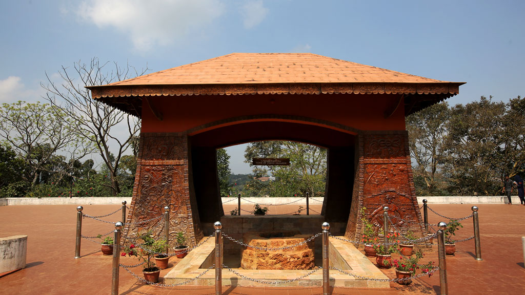 Pazhassi Raja Tomb Wayanad