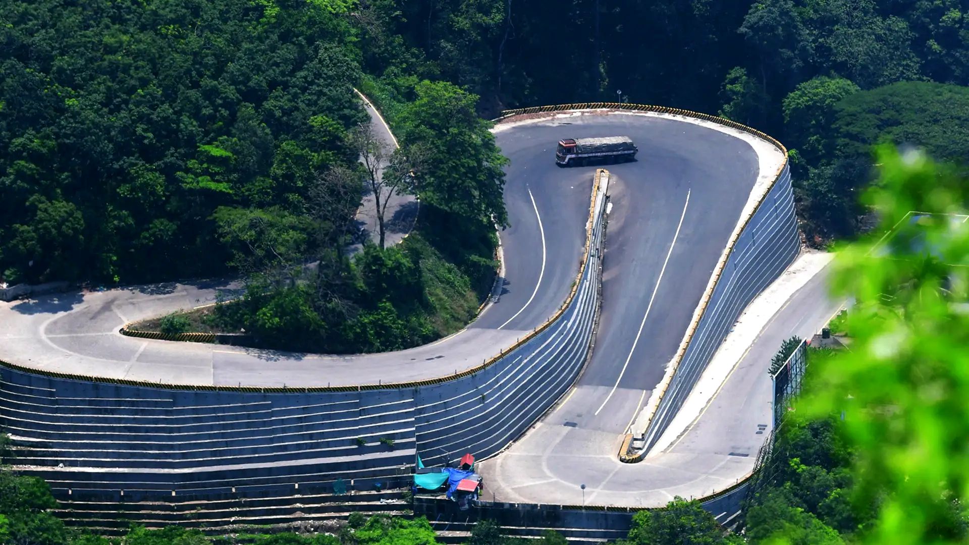 Hairpin bends of Thamarassery Churam in Western Ghats
